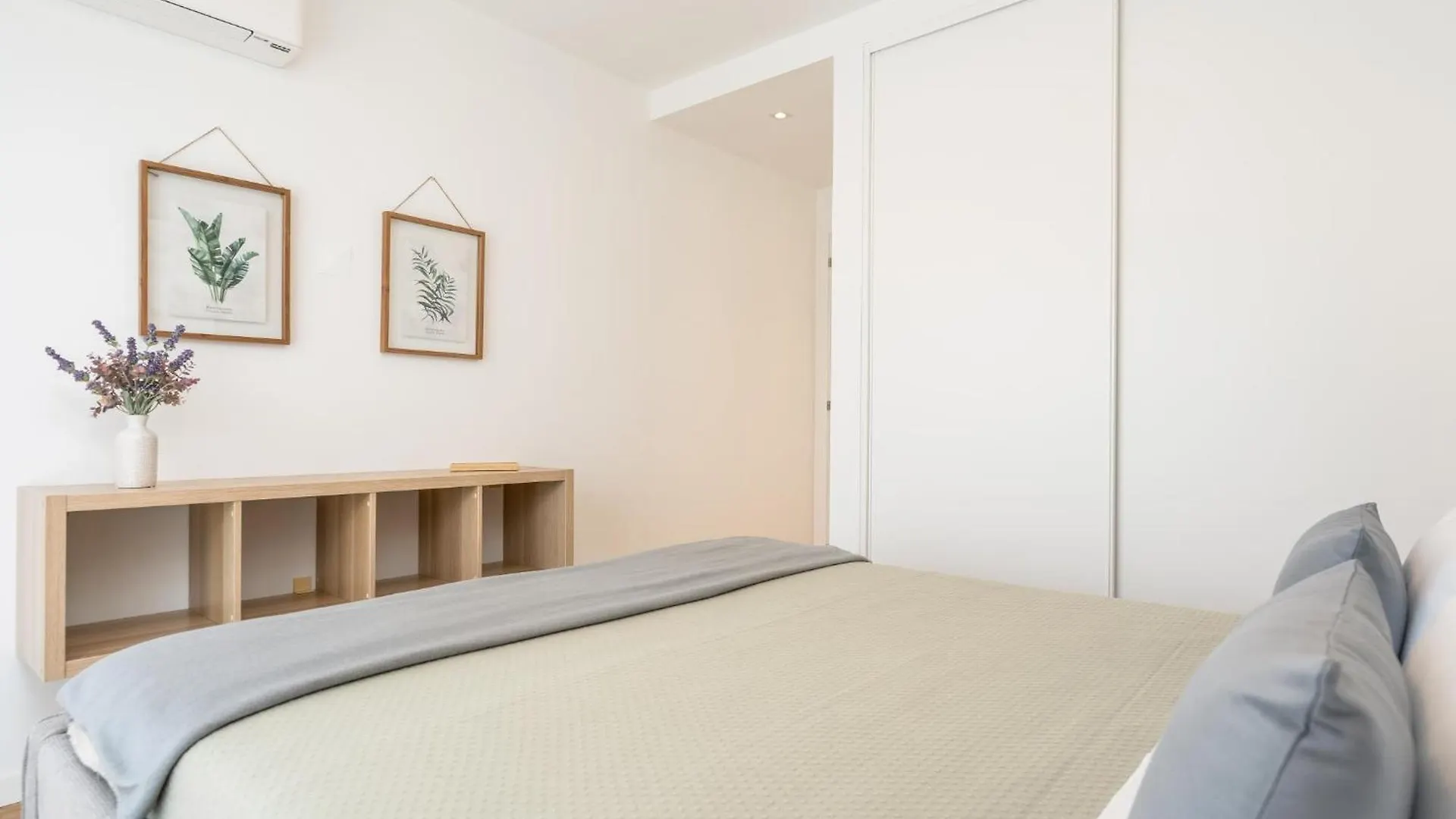 Luxury And Comfort Next To The Historic Center #1954 Lagos
